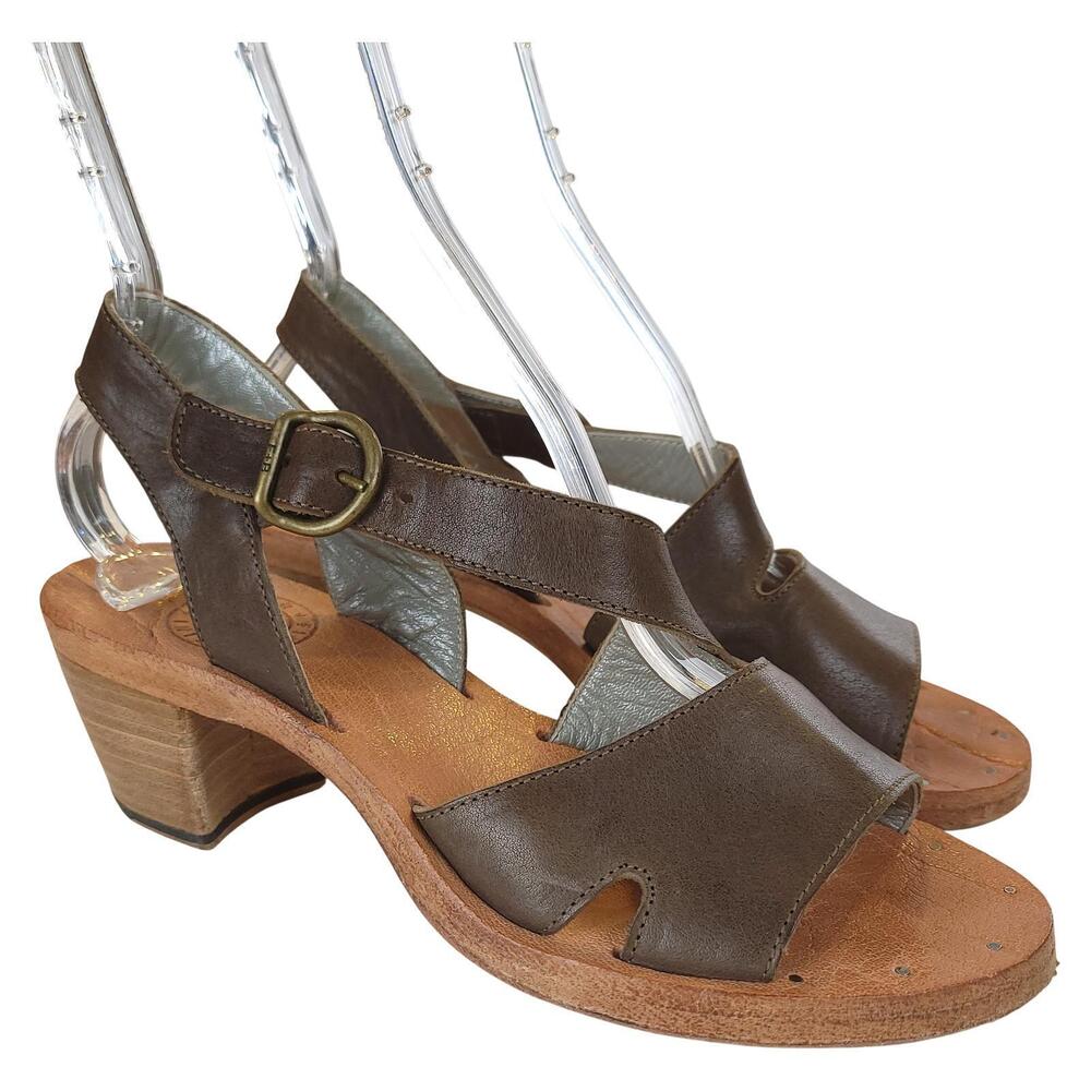Fiorentini + Baker Heeled Sandals 38 US 8 Brown Leather Slingback Open Toe Italy